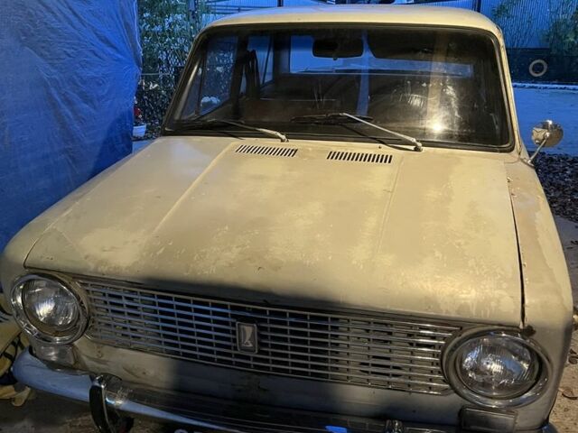 Бежевый ВАЗ 2101, объемом двигателя 0 л и пробегом 2 тыс. км за 450 $, фото 1 на Automoto.ua