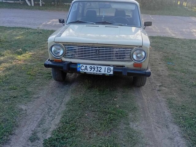 Бежевый ВАЗ 2101, объемом двигателя 1.3 л и пробегом 200 тыс. км за 400 $, фото 1 на Automoto.ua