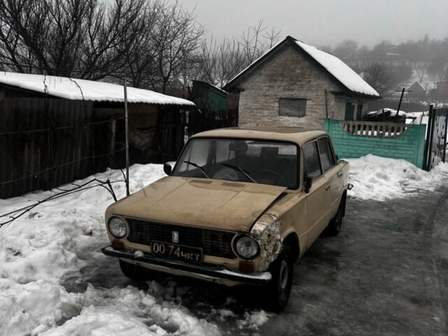 Бежевий ВАЗ 2101, об'ємом двигуна 1.3 л та пробігом 100 тис. км за 280 $, фото 1 на Automoto.ua