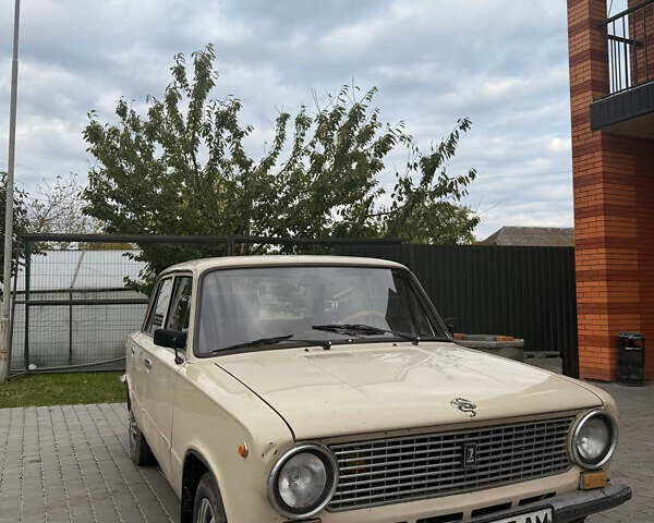 Бежевый ВАЗ 2101, объемом двигателя 1.2 л и пробегом 160 тыс. км за 650 $, фото 1 на Automoto.ua