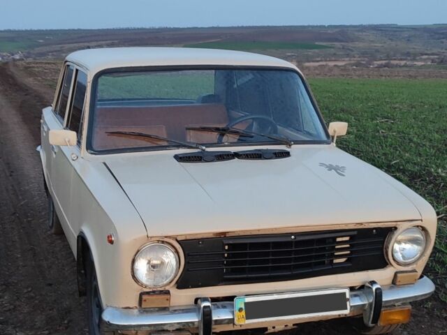 Бежевый ВАЗ 2101, объемом двигателя 0 л и пробегом 500 тыс. км за 550 $, фото 1 на Automoto.ua