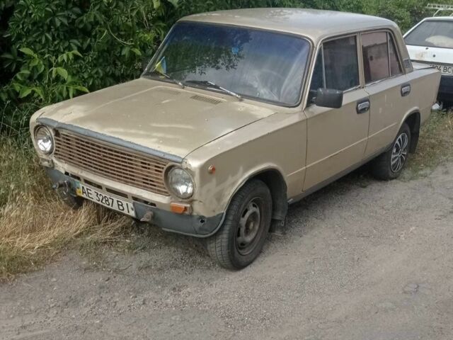Бежевый ВАЗ 2101, объемом двигателя 0 л и пробегом 2 тыс. км за 309 $, фото 1 на Automoto.ua