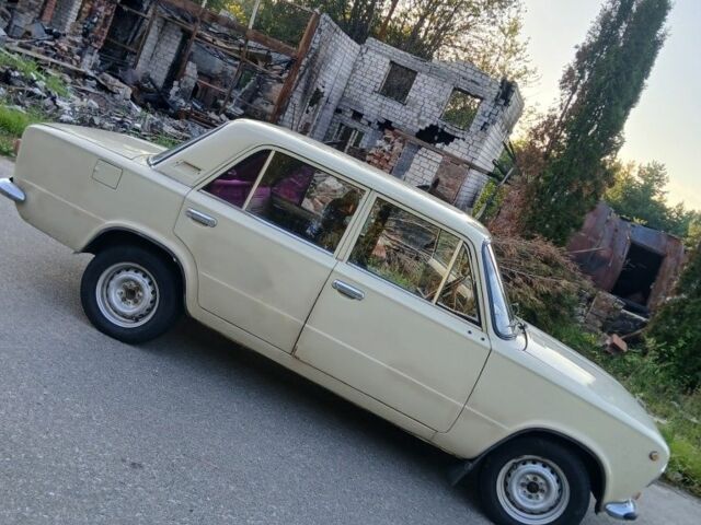 ВАЗ 2101 1985 в Глухове на Automoto.ua Бежевый ВАЗ 2101, объемом двигателя 1.2 л и пробегом 90 тыс. км за 750 $, фото 1 на Automoto.ua