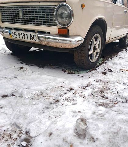 Бежевый ВАЗ 2101, объемом двигателя 1.2 л и пробегом 72 тыс. км за 470 $, фото 1 на Automoto.ua