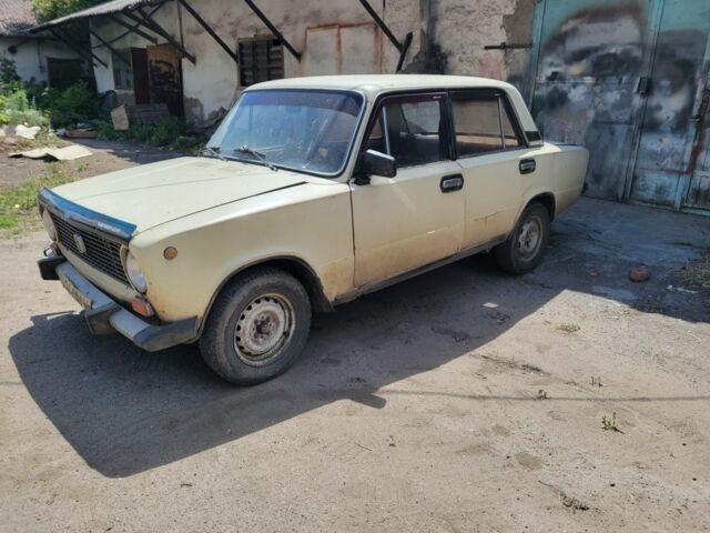 Бежевий ВАЗ 2101, об'ємом двигуна 0 л та пробігом 10 тис. км за 308 $, фото 1 на Automoto.ua