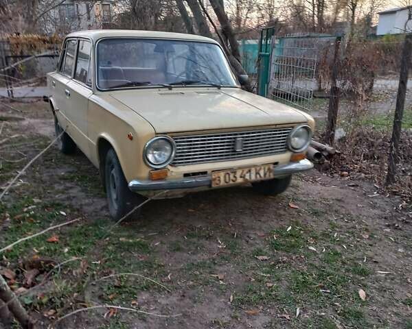 Бежевый ВАЗ 2101, объемом двигателя 1.2 л и пробегом 100 тыс. км за 750 $, фото 1 на Automoto.ua