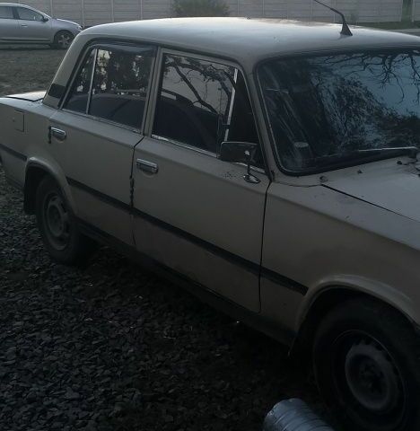 Бежевий ВАЗ 2101, об'ємом двигуна 0 л та пробігом 350 тис. км за 607 $, фото 1 на Automoto.ua