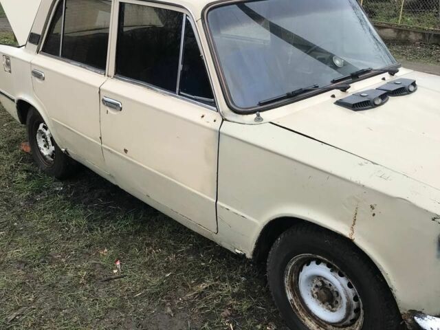 Бежевый ВАЗ 2101, объемом двигателя 1.2 л и пробегом 80 тыс. км за 237 $, фото 1 на Automoto.ua