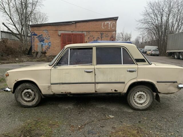 Бежевий ВАЗ 2101, об'ємом двигуна 1.2 л та пробігом 3 тис. км за 296 $, фото 1 на Automoto.ua