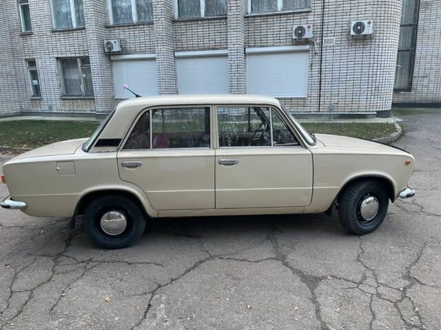 Бежевий ВАЗ 2101, об'ємом двигуна 1.2 л та пробігом 3 тис. км за 685 $, фото 1 на Automoto.ua
