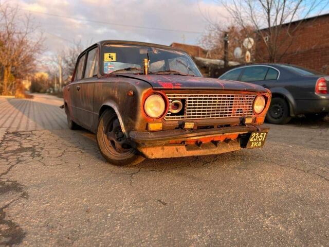 Черный ВАЗ 2101, объемом двигателя 1.6 л и пробегом 100 тыс. км за 800 $, фото 1 на Automoto.ua