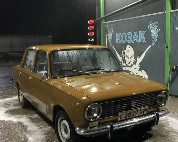 Коричневый ВАЗ 2101, объемом двигателя 1.2 л и пробегом 65 тыс. км за 359 $, фото 1 на Automoto.ua