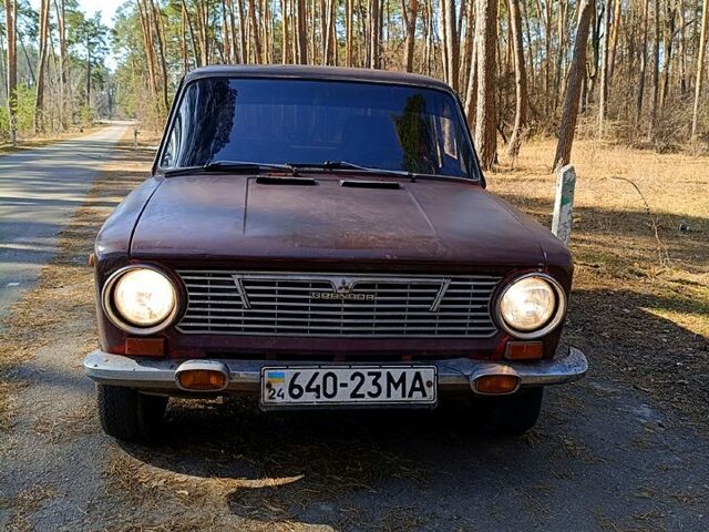Коричневый ВАЗ 2101, объемом двигателя 1.8 л и пробегом 260 тыс. км за 300 $, фото 1 на Automoto.ua
