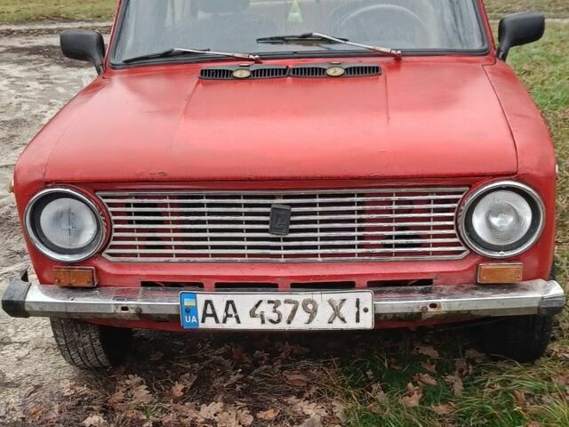 Красный ВАЗ 2101, объемом двигателя 1.3 л и пробегом 150 тыс. км за 402 $, фото 1 на Automoto.ua