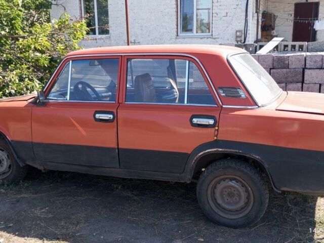 Красный ВАЗ 2101, объемом двигателя 0 л и пробегом 215 тыс. км за 269 $, фото 1 на Automoto.ua