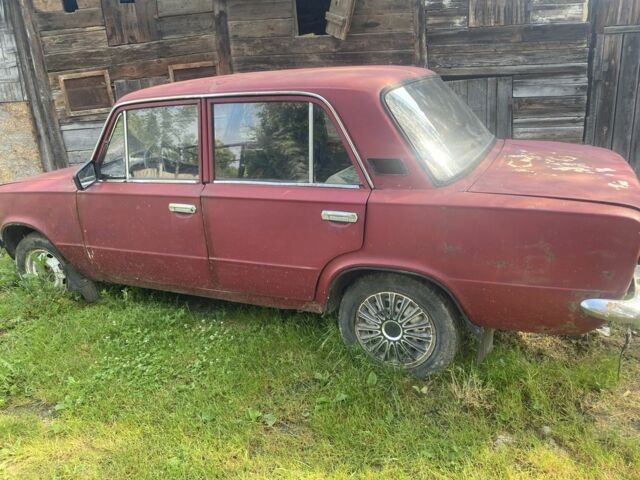 Красный ВАЗ 2101, объемом двигателя 0 л и пробегом 60 тыс. км за 181 $, фото 1 на Automoto.ua