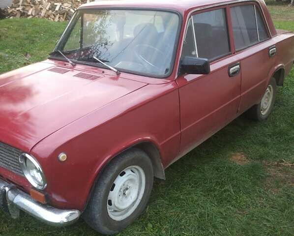 Красный ВАЗ 2101, объемом двигателя 1.2 л и пробегом 67 тыс. км за 601 $, фото 1 на Automoto.ua