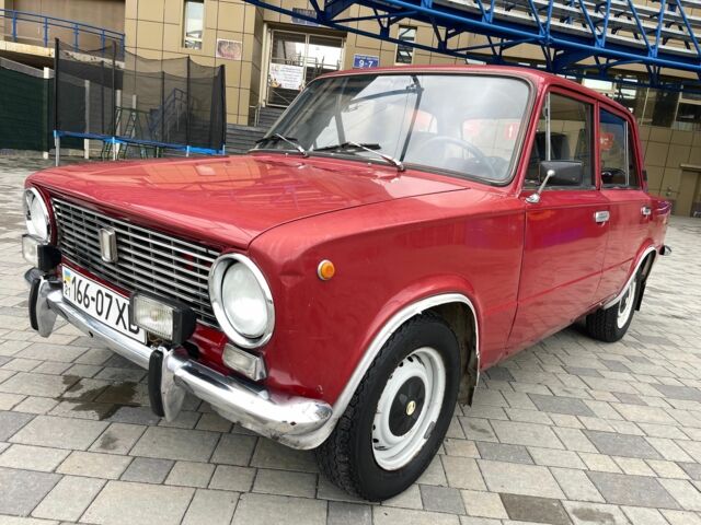 Червоний ВАЗ 2101, об'ємом двигуна 1.2 л та пробігом 68 тис. км за 1150 $, фото 1 на Automoto.ua