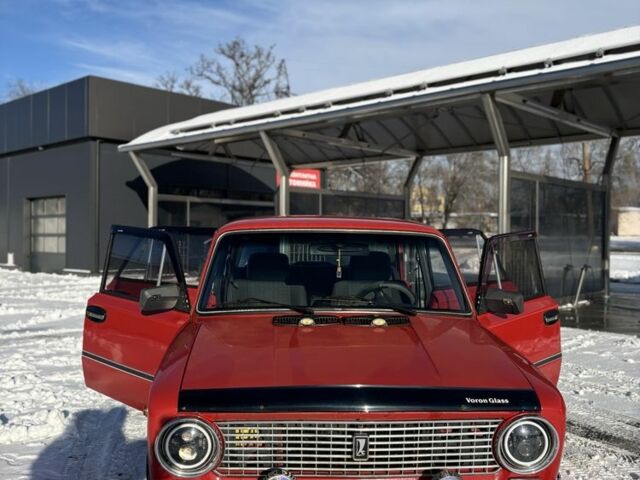 Красный ВАЗ 2101, объемом двигателя 1.2 л и пробегом 200 тыс. км за 1068 $, фото 1 на Automoto.ua