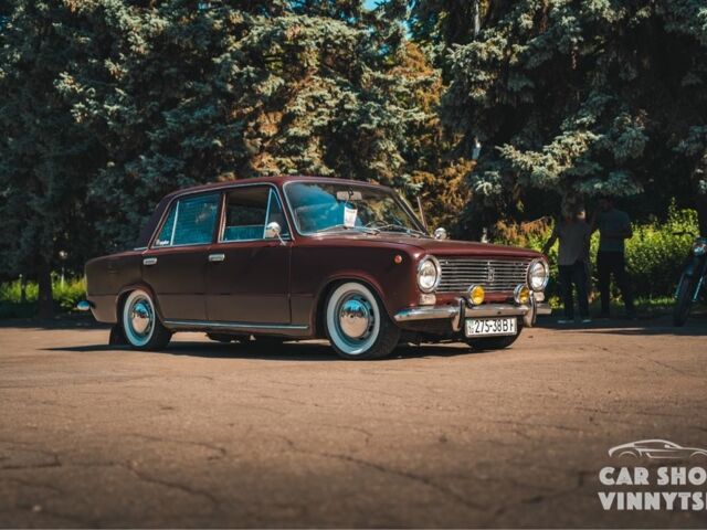 Красный ВАЗ 2101, объемом двигателя 1.5 л и пробегом 1 тыс. км за 800 $, фото 1 на Automoto.ua