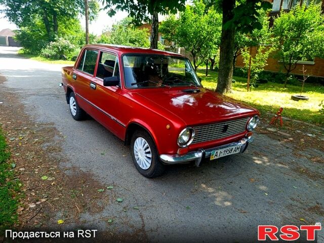Червоний ВАЗ 2101, об'ємом двигуна 1.2 л та пробігом 200 тис. км за 400 $, фото 1 на Automoto.ua