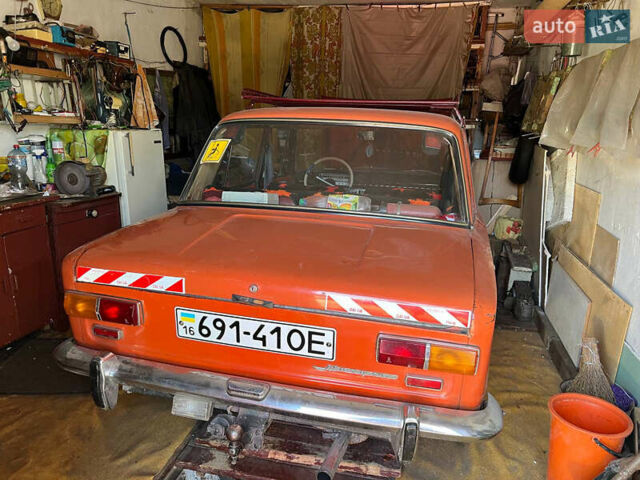 Красный ВАЗ 2101, объемом двигателя 1.2 л и пробегом 47 тыс. км за 800 $, фото 1 на Automoto.ua
