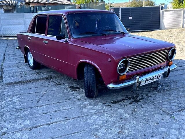 Красный ВАЗ 2101, объемом двигателя 1.7 л и пробегом 123 тыс. км за 650 $, фото 1 на Automoto.ua