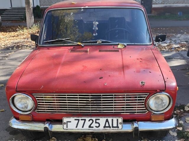 Червоний ВАЗ 2101, об'ємом двигуна 1.3 л та пробігом 300 тис. км за 678 $, фото 1 на Automoto.ua