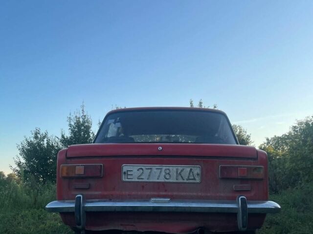 Красный ВАЗ 2101, объемом двигателя 1.2 л и пробегом 98 тыс. км за 341 $, фото 1 на Automoto.ua