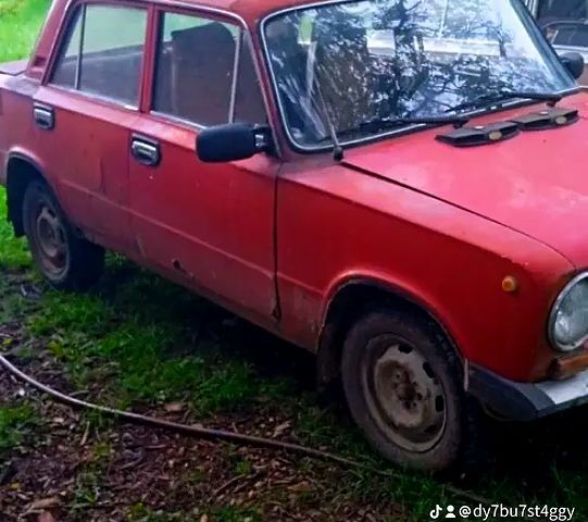 Червоний ВАЗ 2101, об'ємом двигуна 1.3 л та пробігом 0 тис. км за 250 $, фото 1 на Automoto.ua