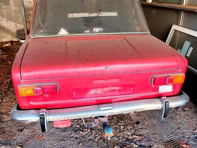 Красный ВАЗ 2101, объемом двигателя 1.2 л и пробегом 0 тыс. км за 700 $, фото 1 на Automoto.ua