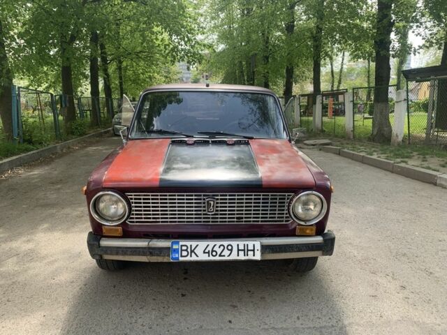 Красный ВАЗ 2101, объемом двигателя 1.2 л и пробегом 60 тыс. км за 550 $, фото 1 на Automoto.ua