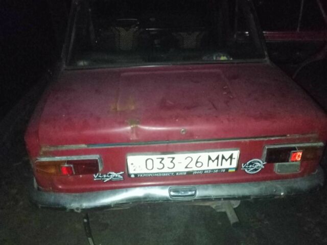 Красный ВАЗ 2101, объемом двигателя 1.2 л и пробегом 87 тыс. км за 450 $, фото 1 на Automoto.ua