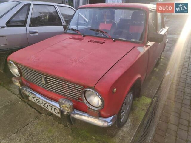 Красный ВАЗ 2101, объемом двигателя 0 л и пробегом 500 тыс. км за 600 $, фото 1 на Automoto.ua