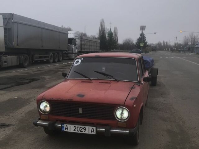 Красный ВАЗ 2101, объемом двигателя 1.3 л и пробегом 1000 тыс. км за 426 $, фото 1 на Automoto.ua