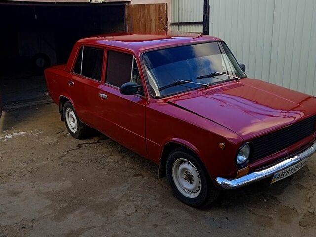 Красный ВАЗ 2101, объемом двигателя 1.3 л и пробегом 110 тыс. км за 750 $, фото 1 на Automoto.ua
