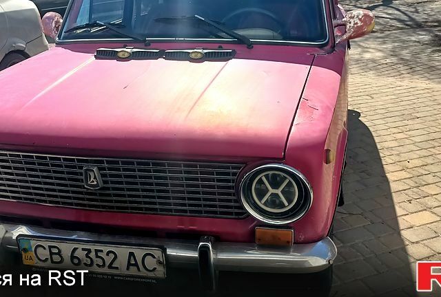 Красный ВАЗ 2101, объемом двигателя 1.5 л и пробегом 0 тыс. км за 1000 $, фото 1 на Automoto.ua
