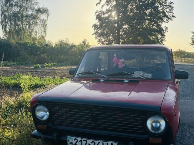 Красный ВАЗ 2101, объемом двигателя 0 л и пробегом 2 тыс. км за 243 $, фото 1 на Automoto.ua
