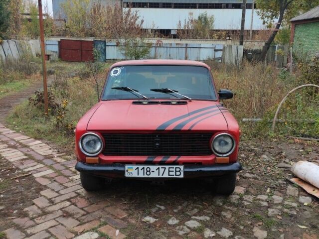 Красный ВАЗ 2101, объемом двигателя 0 л и пробегом 100 тыс. км за 335 $, фото 1 на Automoto.ua