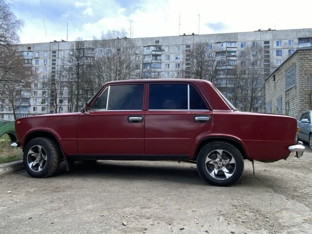 Красный ВАЗ 2101, объемом двигателя 0 л и пробегом 3 тыс. км за 700 $, фото 1 на Automoto.ua