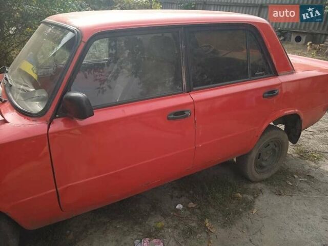 Красный ВАЗ 2101, объемом двигателя 1.3 л и пробегом 601 тыс. км за 315 $, фото 1 на Automoto.ua