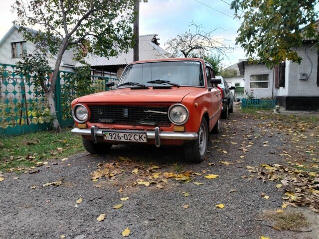 ВАЗ 2101 1977 в Кременчуге на Automoto.ua Красный ВАЗ 2101, объемом двигателя 0 л и пробегом 1000 тыс. км за 597 $, фото 1 на Automoto.ua