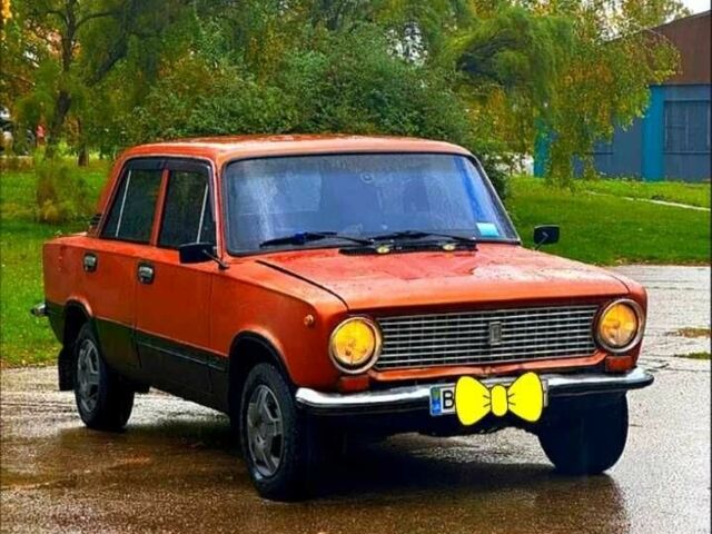 Красный ВАЗ 2101, объемом двигателя 1.2 л и пробегом 94 тыс. км за 600 $, фото 1 на Automoto.ua