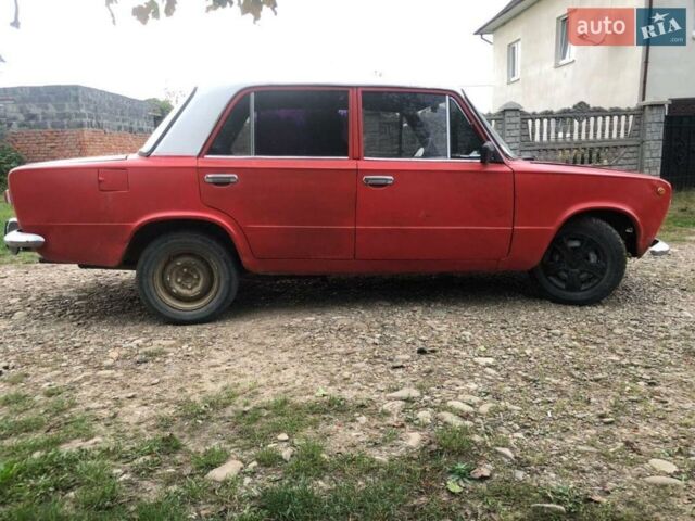 Красный ВАЗ 2101, объемом двигателя 1.5 л и пробегом 100 тыс. км за 378 $, фото 1 на Automoto.ua