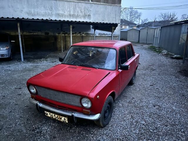 Красный ВАЗ 2101, объемом двигателя 1.2 л и пробегом 777 тыс. км за 500 $, фото 1 на Automoto.ua