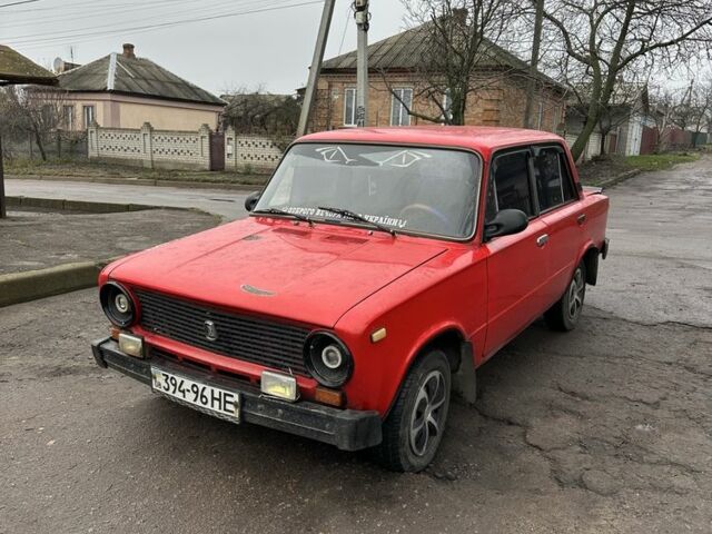 Червоний ВАЗ 2101, об'ємом двигуна 1.3 л та пробігом 200 тис. км за 343 $, фото 1 на Automoto.ua