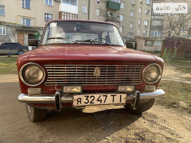 Красный ВАЗ 2101, объемом двигателя 1.2 л и пробегом 88 тыс. км за 850 $, фото 1 на Automoto.ua