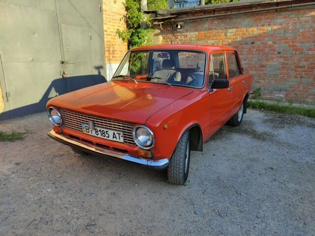 Червоний ВАЗ 2101, об'ємом двигуна 0 л та пробігом 10 тис. км за 576 $, фото 1 на Automoto.ua