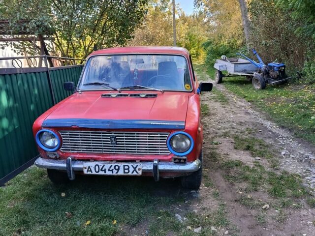 ВАЗ 2101 1979 в Жмеренке на Automoto.ua Красный ВАЗ 2101, объемом двигателя 1 л и пробегом 1 тыс. км за 336 $, фото 1 на Automoto.ua