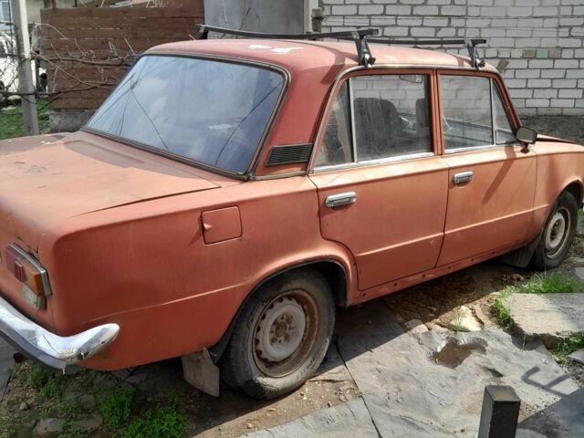 Червоний ВАЗ 2101, об'ємом двигуна 1.3 л та пробігом 79 тис. км за 345 $, фото 1 на Automoto.ua